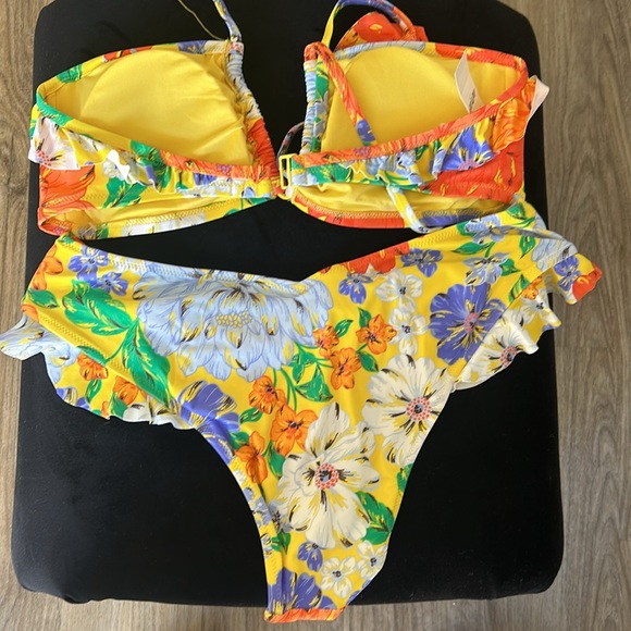 NWT Aerie Flower Swimsuit - Picture 2 of 3